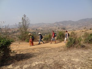 Myanmar trekking wandeling
